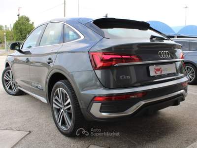 Audi Q5 Sportback 40 2.0 tdi mhev 12V SPB S Line Plus SLINE 4X4 s-tronic Grigio usata TAGLIO DI PO