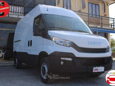 Iveco Daily 2.3 E6 L2H2-CRUISE-CONTROLL Bianco usata TAGLIO DI PO