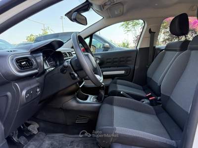Citroen C3 83cv Benzina 5 porte Shine Navi bicolor pdc Bianco usata Roma