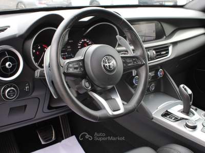 Alfa Romeo Stelvio 2.2 t Veloce Q4 210cv auto 4x4 FULL-OPTIONAL Bianco usata TAGLIO DI PO