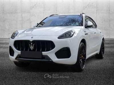 Maserati Grecale MHEV 330 CV AWD Modena Bianco usata Pieve di Cento