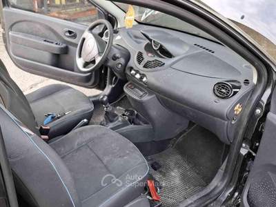 Renault Twingo 1.2 16V POCO INCIDENTATA Nero usata Cigognola