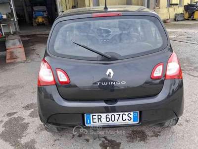 Renault Twingo 1.2 16V POCO INCIDENTATA Nero usata Cigognola