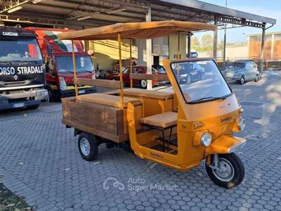 Innocenti Small 500/990 LAMBRO CC 200 4 POSTI OMOLOGATO Arancione usata Cigognola
