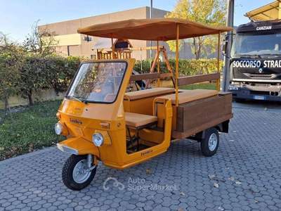 Innocenti Small 500/990 LAMBRO CC 200 4 POSTI OMOLOGATO Arancione usata Cigognola