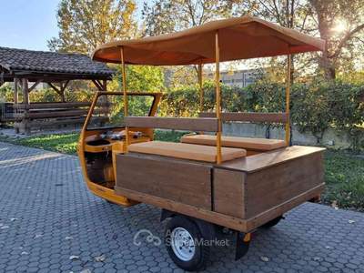 Innocenti Small 500/990 LAMBRO CC 200 4 POSTI OMOLOGATO Arancione usata Cigognola