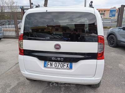 Fiat QUBO 1.3 Multijet 80CV Lounge Bianco usata Giugliano in Campania