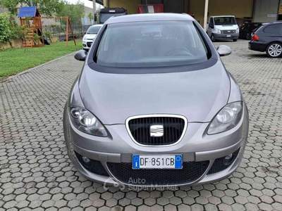 Seat Altea 2.0 TDI DPF ADATTA NEOPATENTATI Arancione usata Cigognola