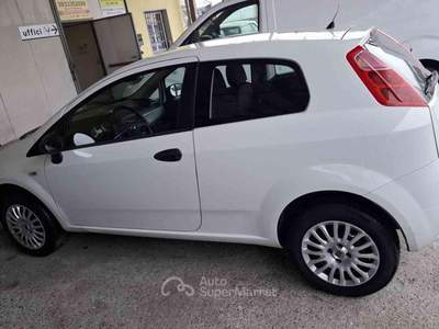Fiat Grande Punto 1.4 3P. METANO Natural Power Bianco usata Cigognola