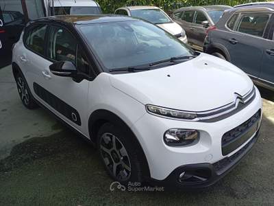 Citroen C3 1.2 PureTech 110CV Shine Aut. Bianco usata Giugliano in Campania