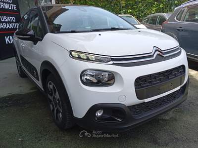 Citroen C3 1.2 PureTech 110CV Shine Aut. Bianco usata Giugliano in Campania
