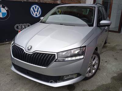 Skoda Fabia Wagon 1.0 TSI 110CV Clever Argento usata Giugliano in Campania