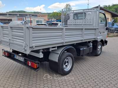 Nissan Cabstar 110.35 3.0 TDi SE Argento usata Cigognola