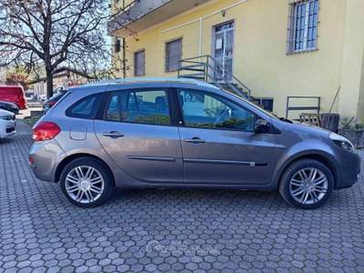 Renault Clio 1.2 16V TCE SporTour Live! Arancione usata Cigognola