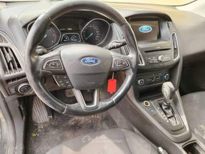 Ford Focus 1.5 tdci Titanium s&amp;s 120cv powershift usata Cigognola