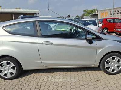 Ford Fiesta 1.2 82CV 3p.DISTRIBUZIONE NUOVA Grigio usata Cigognola