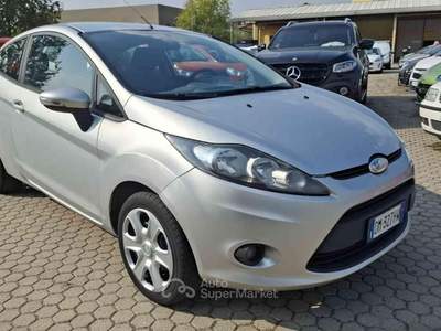 Ford Fiesta 1.2 82CV 3p.DISTRIBUZIONE NUOVA Grigio usata Cigognola