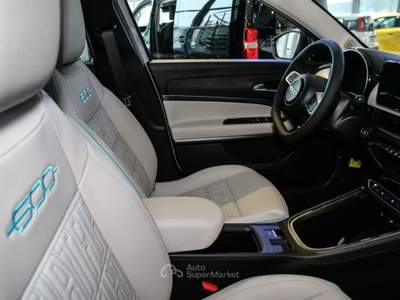 Fiat 600 LA PRIMA Hybrid DCT Navi PELLE+Massage Sitz+FULL-LED NUOVA!! Bianco usata Roma
