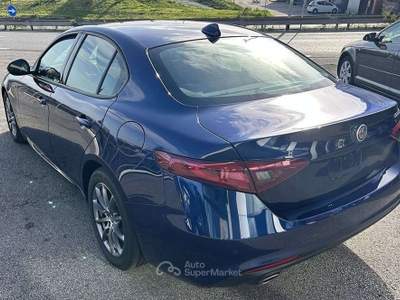 Alfa Romeo Giulia Giulia 2.2 t Super 160cv auto my19 Blu/Azzurro usata Borgo Maggiore