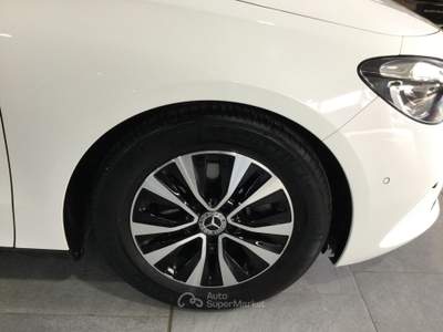 Mercedes-Benz Classe B B 180 d Automatic Advanced Bianco usata CASERTA