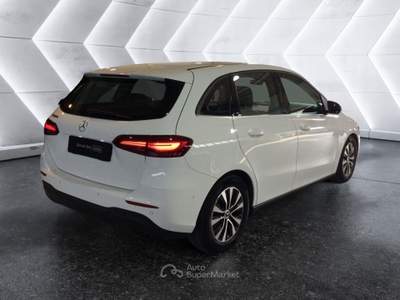 Mercedes-Benz Classe B B 180 d Automatic Advanced Bianco usata CASERTA