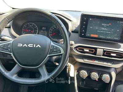 Dacia Sandero Stepway 1.0 tce Comfort SL DaciaPlus Eco-g 100cv Verde usata Albignasego