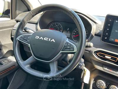 Dacia Sandero Stepway 1.0 tce Comfort SL DaciaPlus Eco-g 100cv Verde usata Albignasego