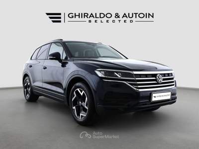 Volkswagen Touareg 3.0 V6 TDI SCR 170kW Elegance 231CV Blu/Azzurro usata Padova