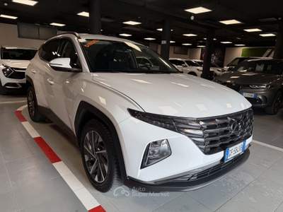 Hyundai Tucson Tucson 1.6 crdi 48V Xline 2wd imt Bianco usata Desenzano del Garda