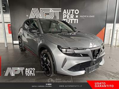 Alfa Romeo Junior Junior 1.2 ibrida Speciale 145cv edct6 Grigio usata Carrara