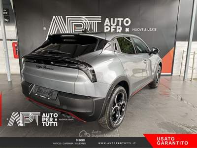 Alfa Romeo Junior Junior 1.2 ibrida Speciale 145cv edct6 Grigio usata Carrara