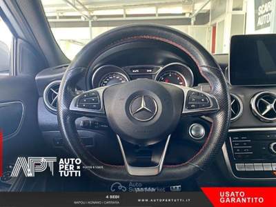 Mercedes-Benz GLA GLA 200 d Premium 4matic auto Grigio usata Napoli