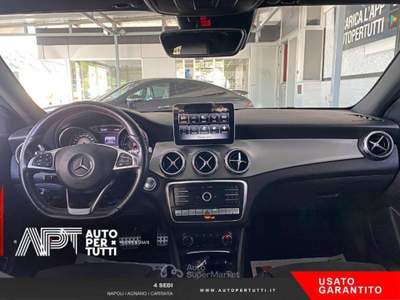 Mercedes-Benz GLA GLA 200 d Premium 4matic auto Grigio usata Napoli