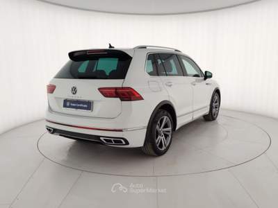 Volkswagen Tiguan 2.0 TDI SCR 110KWR-Line DSG Bianco usata Massa