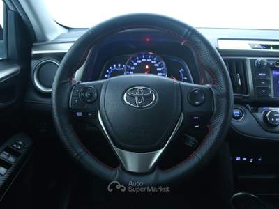 Toyota RAV4 2.2 D-CAT (150CV) A/T LOUNGE 4WD Fari Bi-xeno/Telecamera posteriore/Sedili anteriori riscaldabili Argento usata Feltre