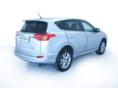 Toyota RAV4 2.2 D-CAT (150CV) A/T LOUNGE 4WD Fari Bi-xeno/Telecamera posteriore/Sedili anteriori riscaldabili Argento usata Feltre