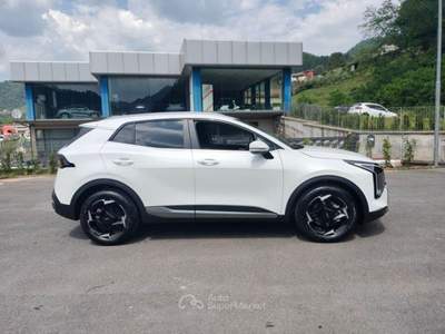 Kia Sportage 1.6 T-GDi DCT7 Style AWD 180cv Bianco usata Bagni di Lucca