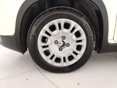 Fiat Panda 1.0 FireFly 70cv S&S Hybrid Pandina Bianco usata Massa
