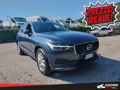 Volvo XC60 D5 AWD Geartronic Momentum Blu/Azzurro usata Bagni di Lucca