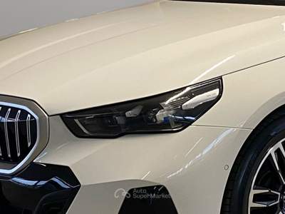 BMW Serie 5 520d 520d sDrive M Sport Gancio Harman Kardon Camera Bianco usata Serravalle