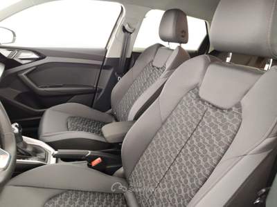 Audi A1 Allstreet 35 TSI S Tronic Identity Contrast Grigio usata Massa