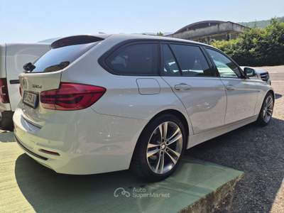 BMW Serie 3 320d 320 320d Touring Sport Line auto Euro 6 Tutti tagliandi BMW Bianco usata Nave