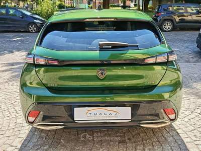 Peugeot 308 Allure Pack 1.6 PHEV 180 Verde usata Novara