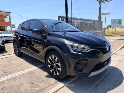 Renault Captur ECO-G 100 CV Evolution Nero usata Cellole