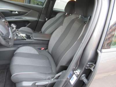 Peugeot 3008 S&S Allure Grigio usata Striano