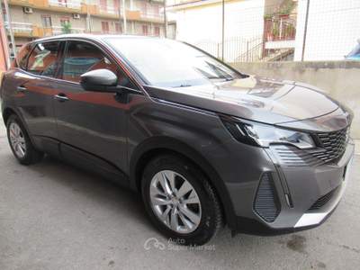 Peugeot 3008 S&S Allure Grigio usata Striano