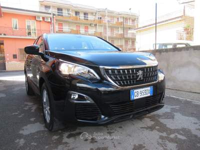 Peugeot 3008 S&S Business Nero usata Striano