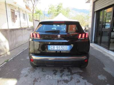 Peugeot 3008 S&S Business Nero usata Striano