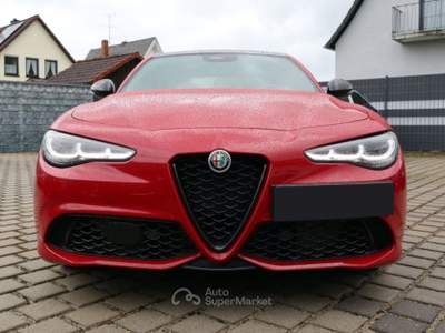 Alfa Romeo Giulia 2.2 Turbodiesel 210 CV AT8 AWD Q4 Tributo Italiano Rosso usata Pieve di Cento