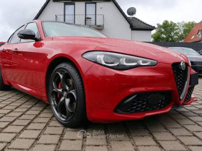 Alfa Romeo Giulia 2.2 Turbodiesel 210 CV AT8 AWD Q4 Tributo Italiano Rosso usata Pieve di Cento